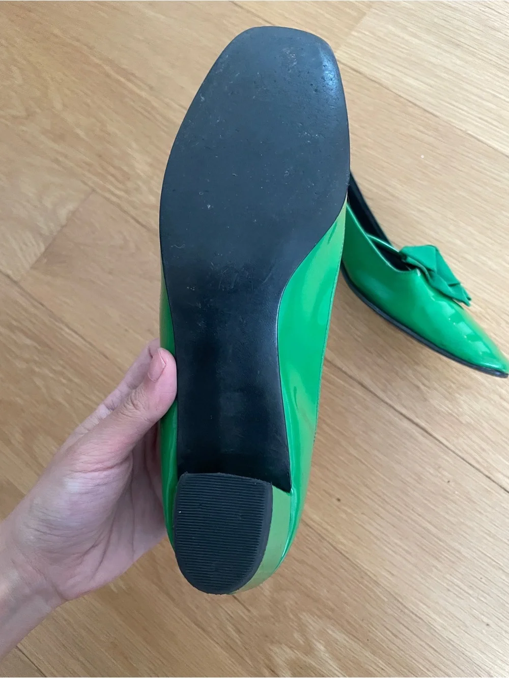 Green Women's Bow Accent Loafers